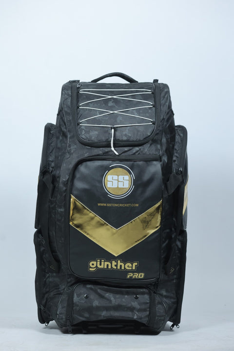Gunther Black Kit Bag - SS