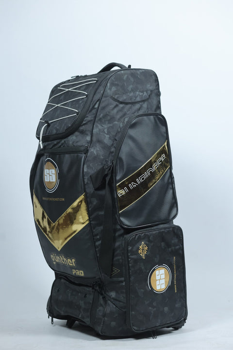 Gunther Black Kit Bag - SS