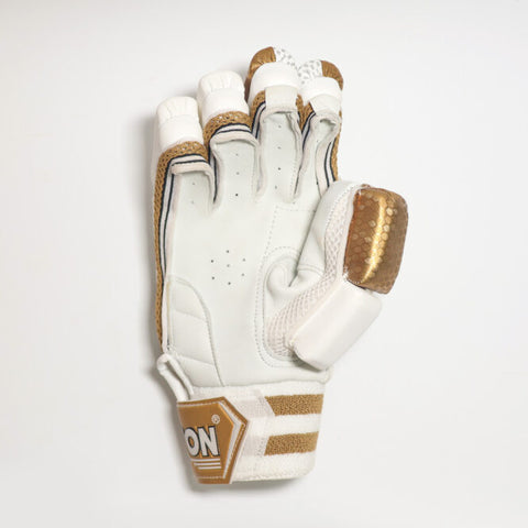 Ton Golden Gutsy Batting Gloves - SS